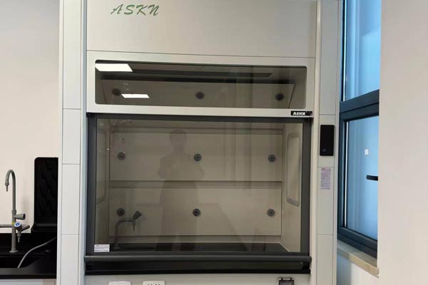 常見實驗通風(fēng)柜故障和維修方法