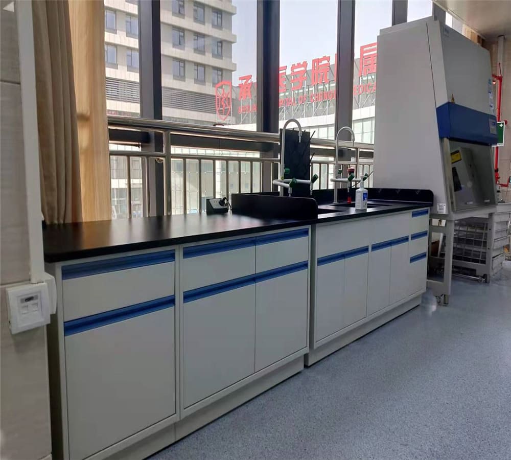 承德醫(yī)學院附屬醫(yī)院(圖7) 承德醫(yī)學院附屬醫(yī)院(圖7)