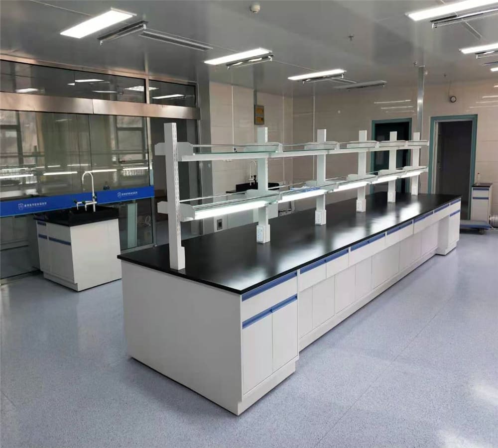 承德醫(yī)學院附屬醫(yī)院(圖1) 承德醫(yī)學院附屬醫(yī)院(圖1)