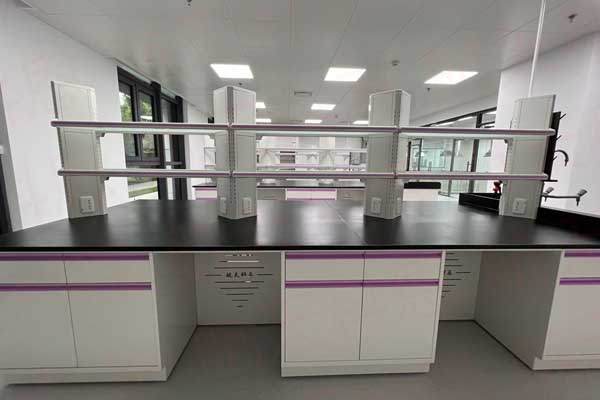在實(shí)驗(yàn)室裝修設(shè)計(jì)中要注意哪些細(xì)節(jié)？